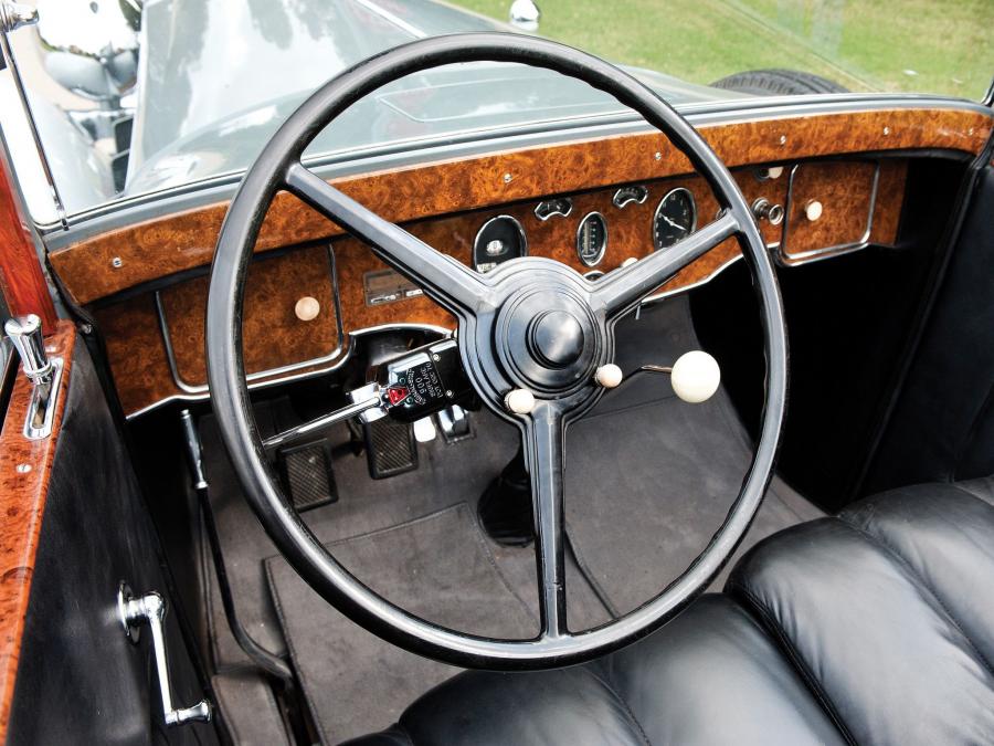  Packard Deluxe Eight Convertible Coupe 1931 года  (фото 8 из 8)